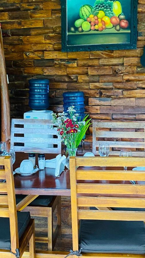 Pondok Sari Homestay Ungasan Exterior foto